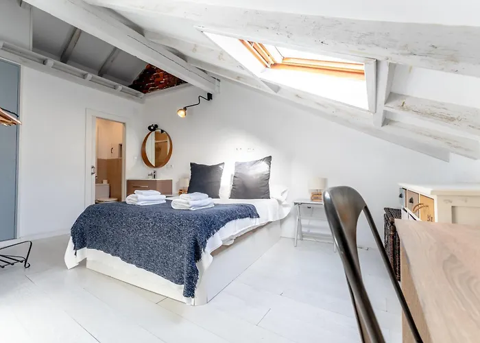New And Bright Puertochico Attic * Santander