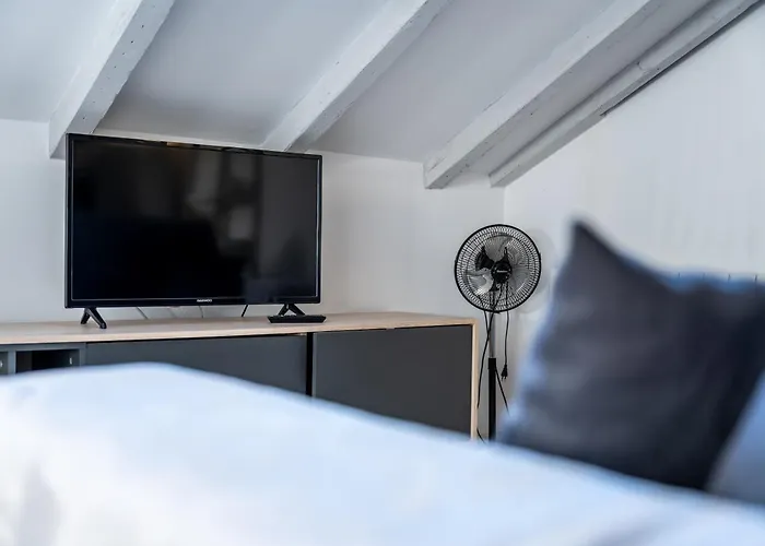 아파트 New And Bright Puertochico Attic 산탄데르