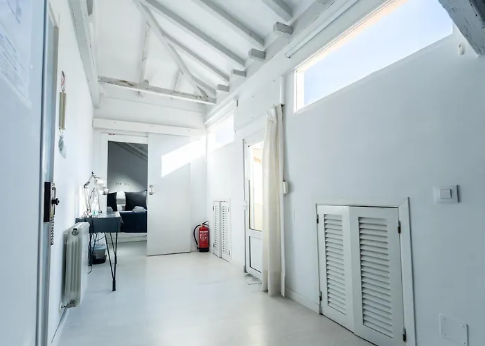 New And Bright Puertochico Attic *